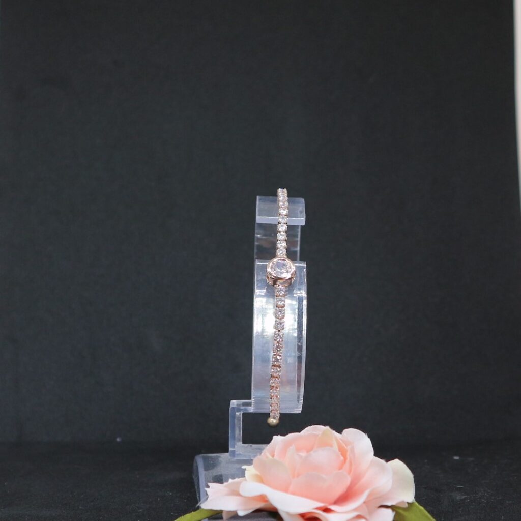 Rose gouden armband met strass